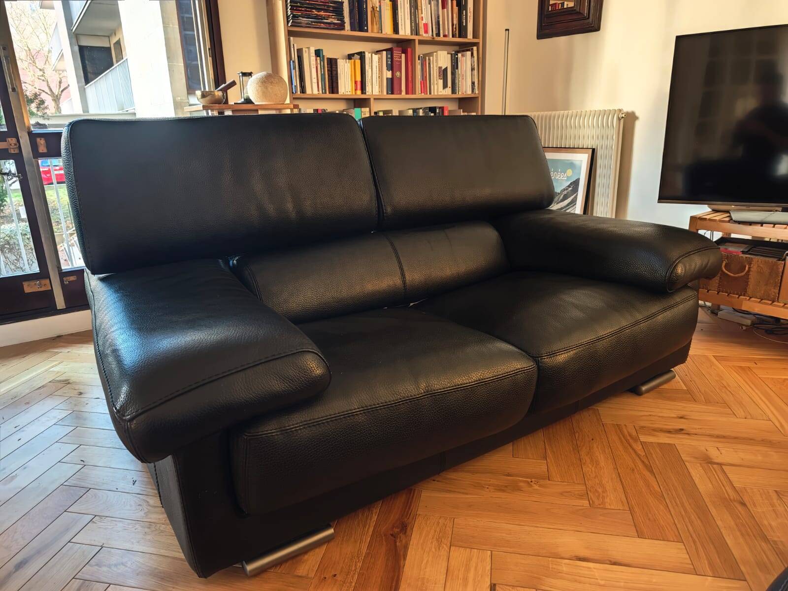 Roche Bobois black leather sofas – 3/4 seats + 2 seats