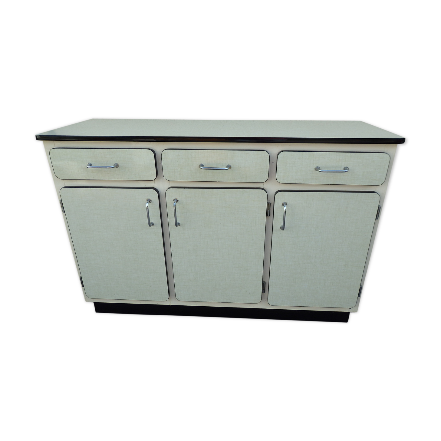 Low kitchen furniture formica