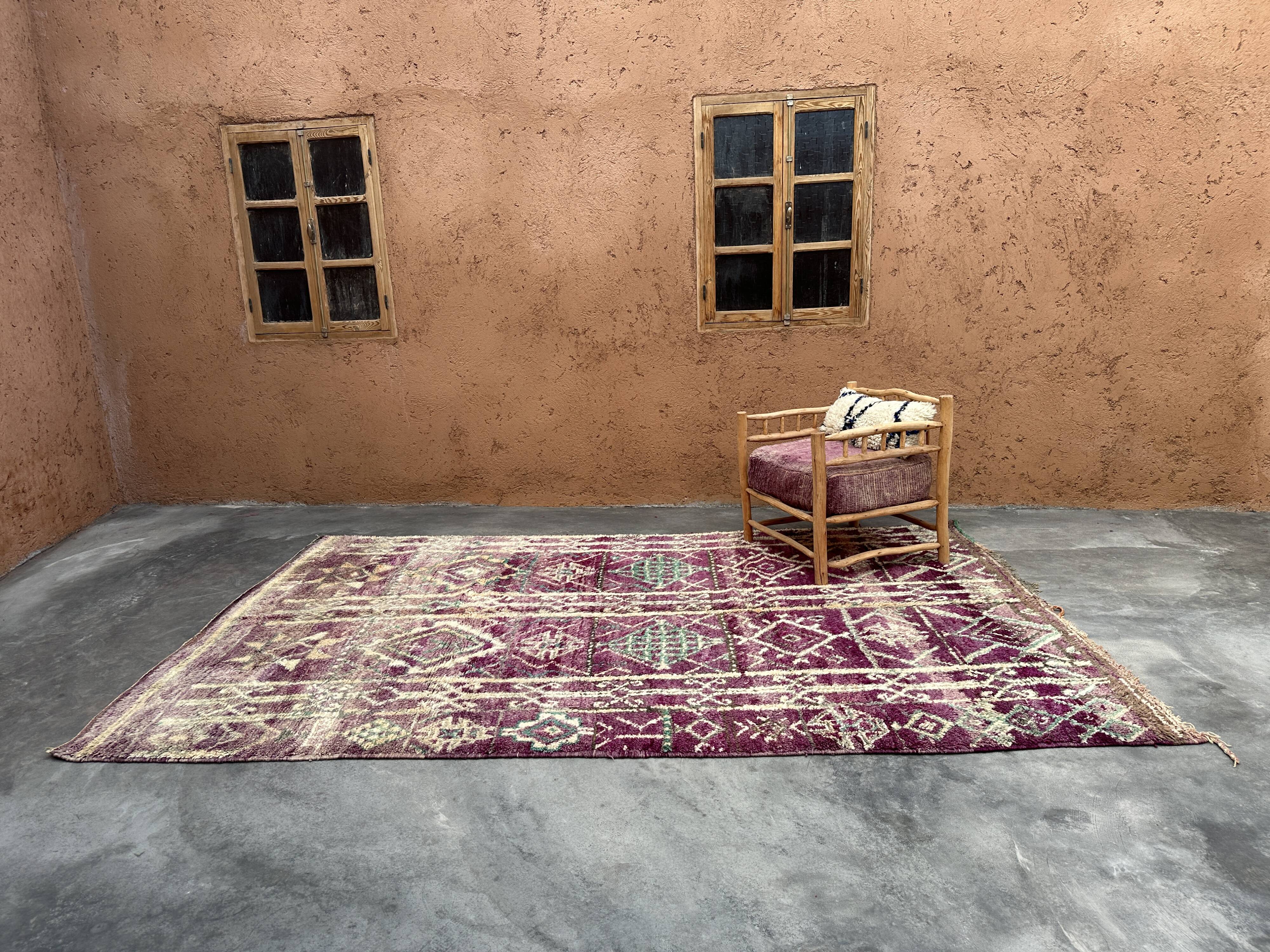 Moroccan carpet boujad purple - 214 x 350 cm