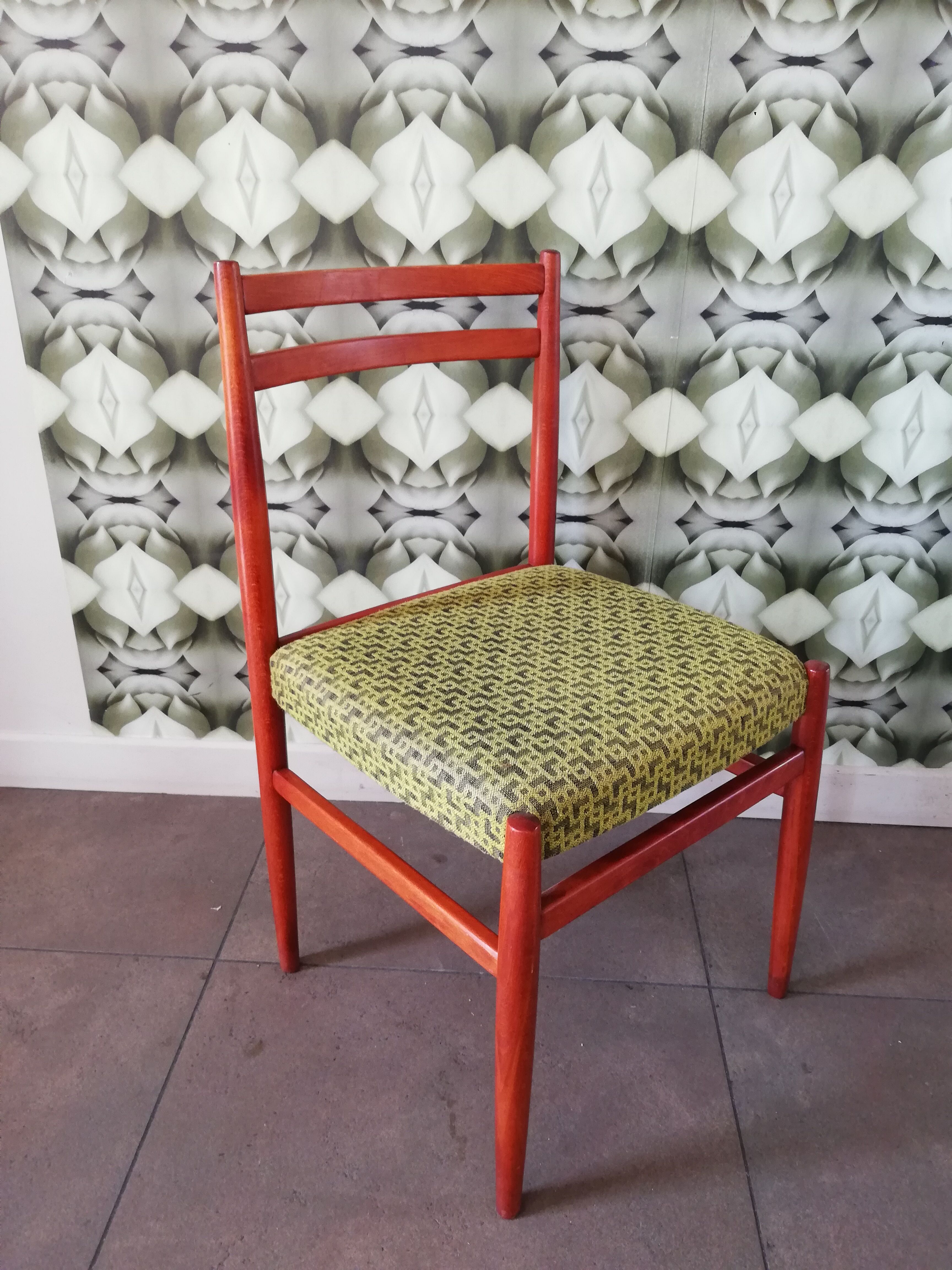 Set of 4 Czech Art Deco Chairs Ton, 1971, Up Zavody, Thonet