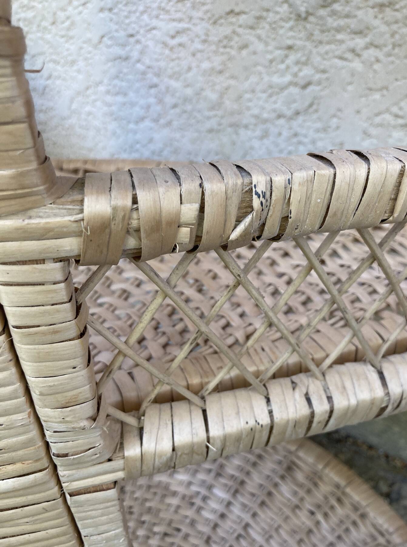 Vintage rattan corner shelf