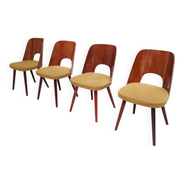 Série de 4 chaises TON 515 / 2 par Oswald Haerdtl (Thonet) bois et tissu moutarde