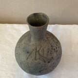 Round-bottomed vase in gray terracotta, La Borne
