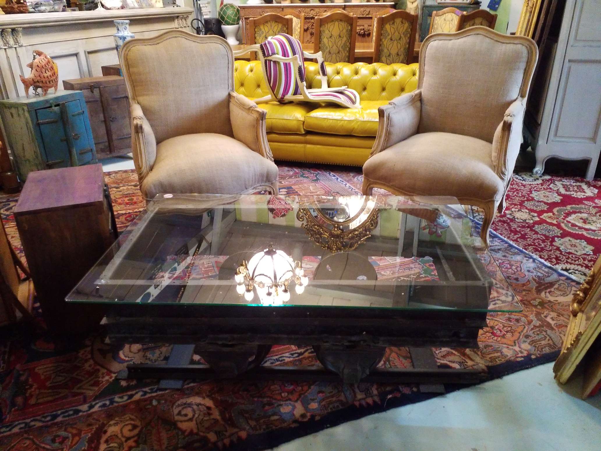 Paire de fauteuils Louis XV