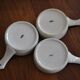 Lot de 3 caqulons motif japonisant.