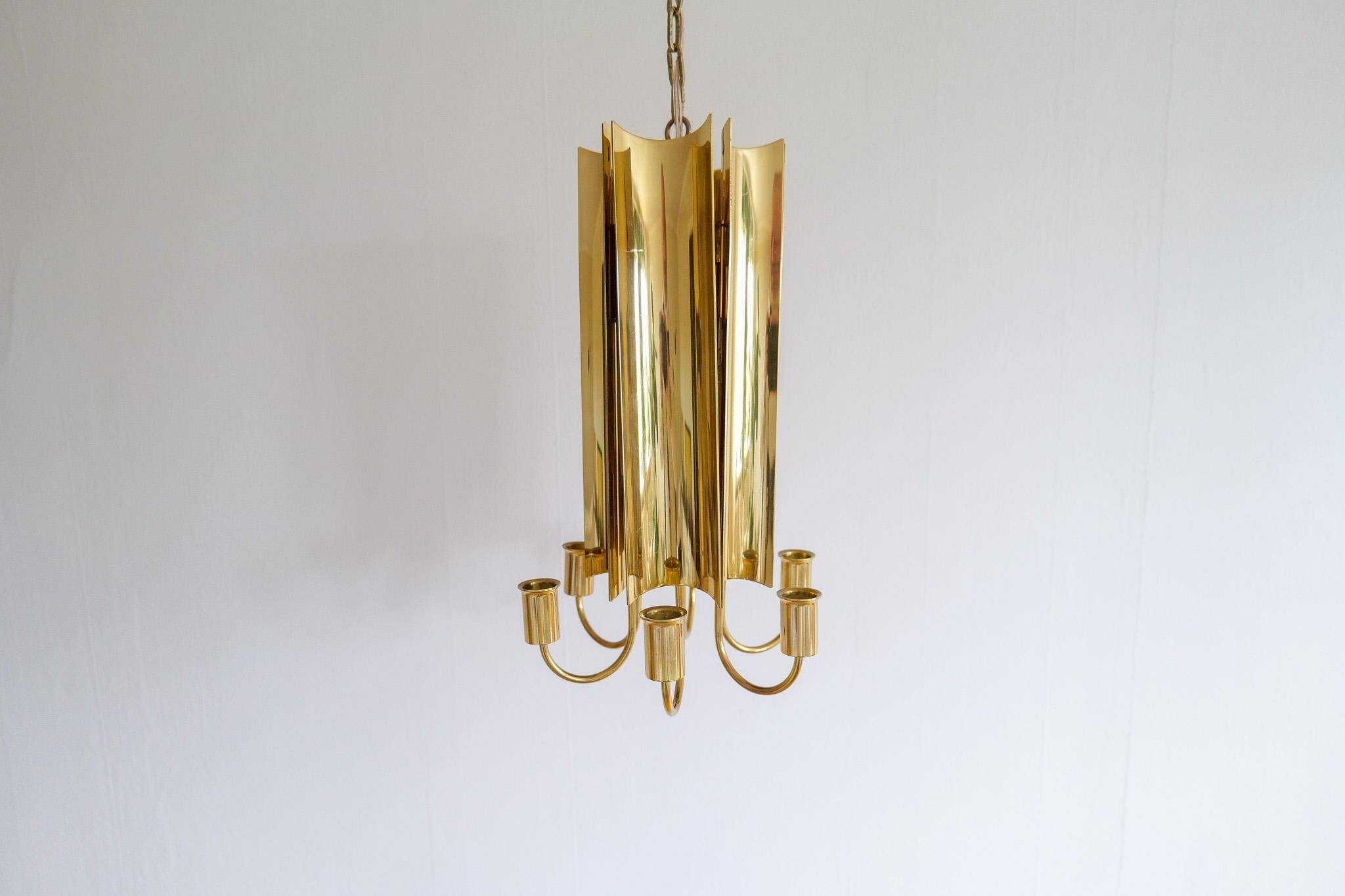Modern mid-century brass chandelier Reflex Pierre Forssell Skultuna, Sweden