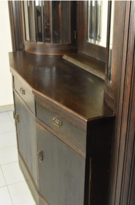 Dresser, 20th
