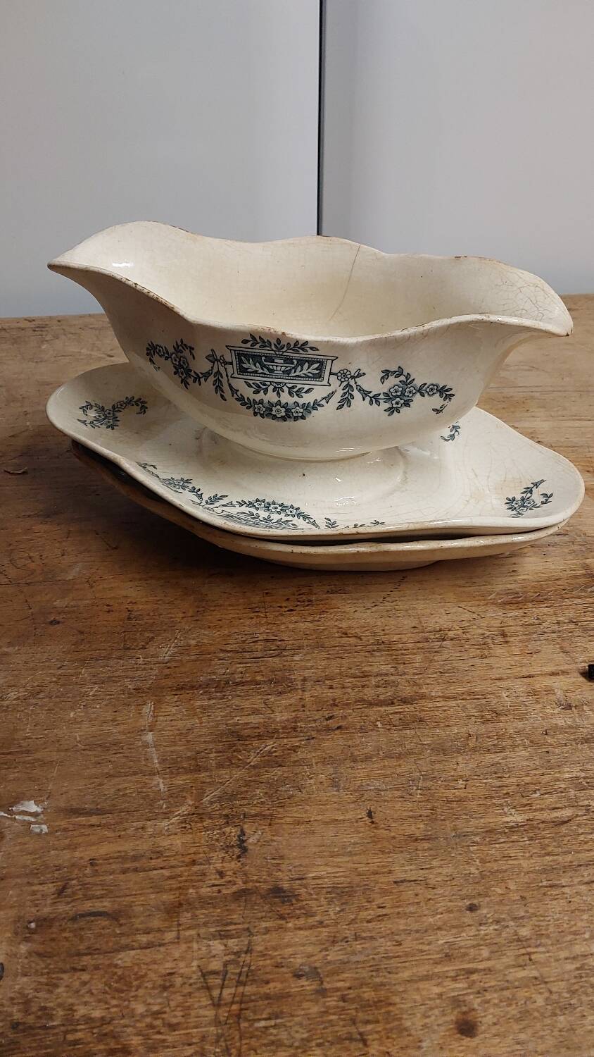 Saucière et soucoupe Longchamp