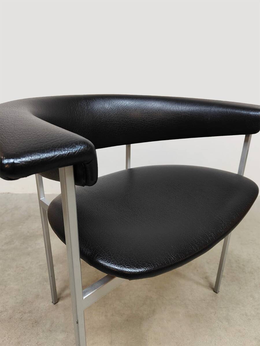 Dutch vintage dining chair Rudolf Wolf Gaasbeek & Van Tiel