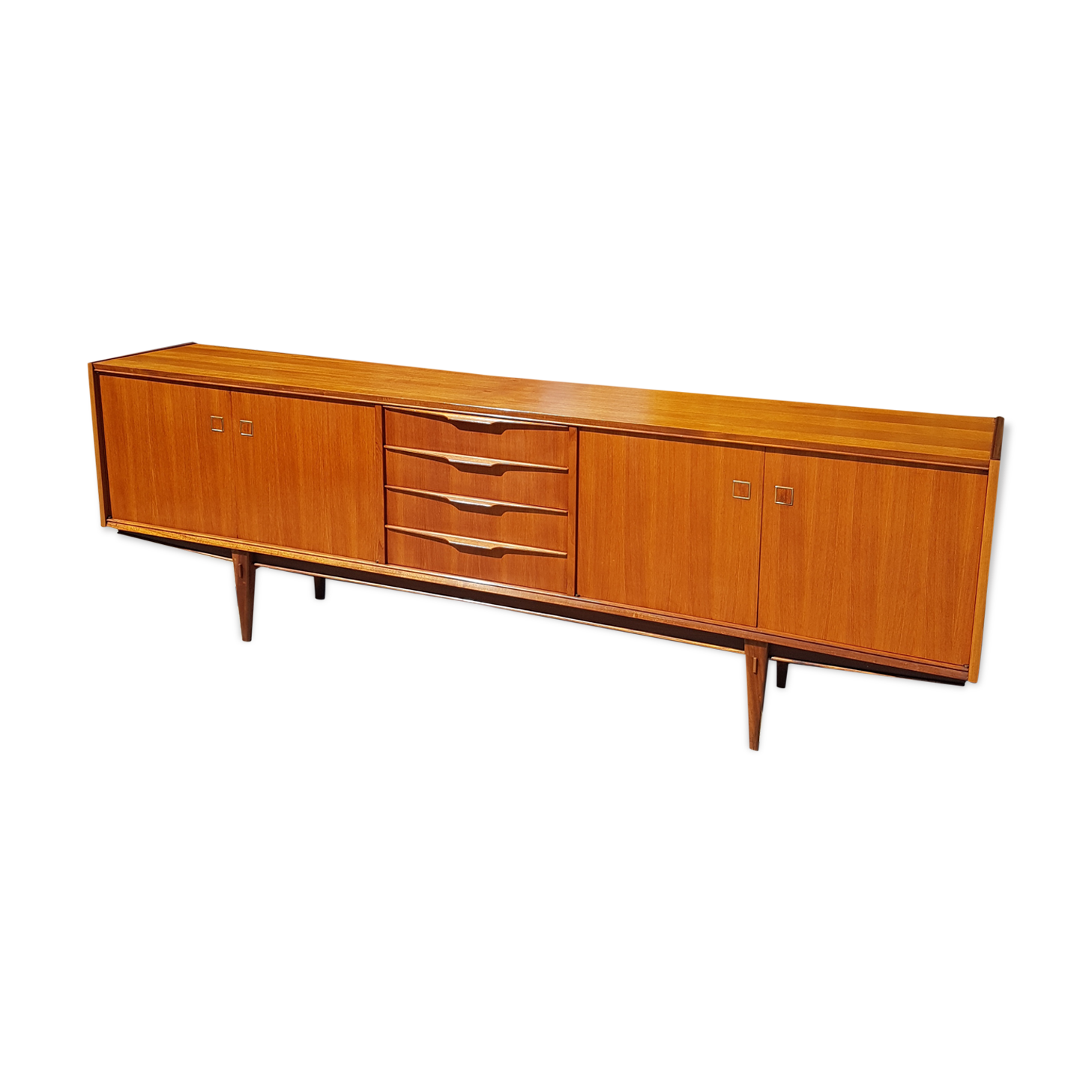Sideboard style of the 1960s