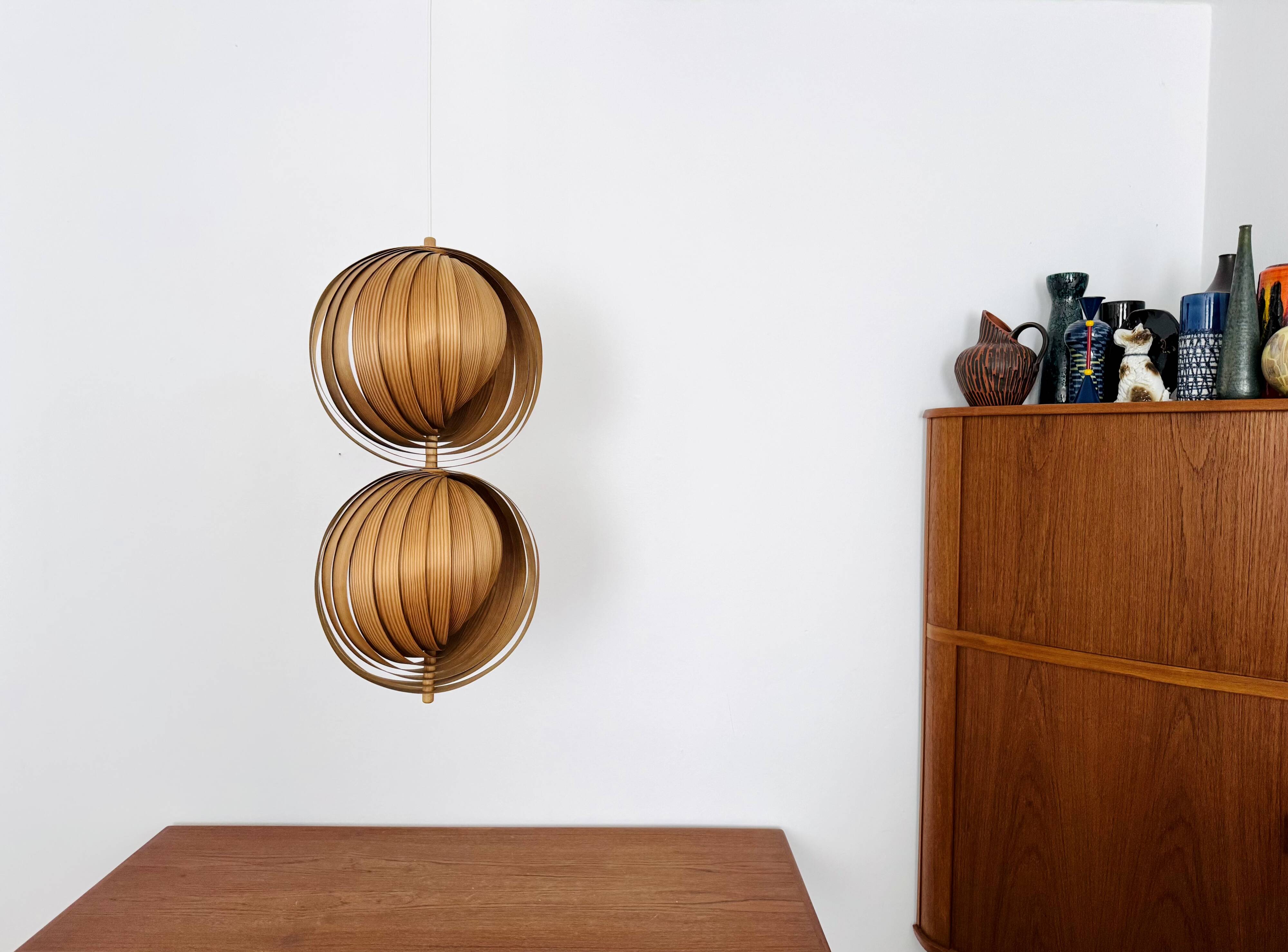 Wooden Double Moon Pendant Lamp