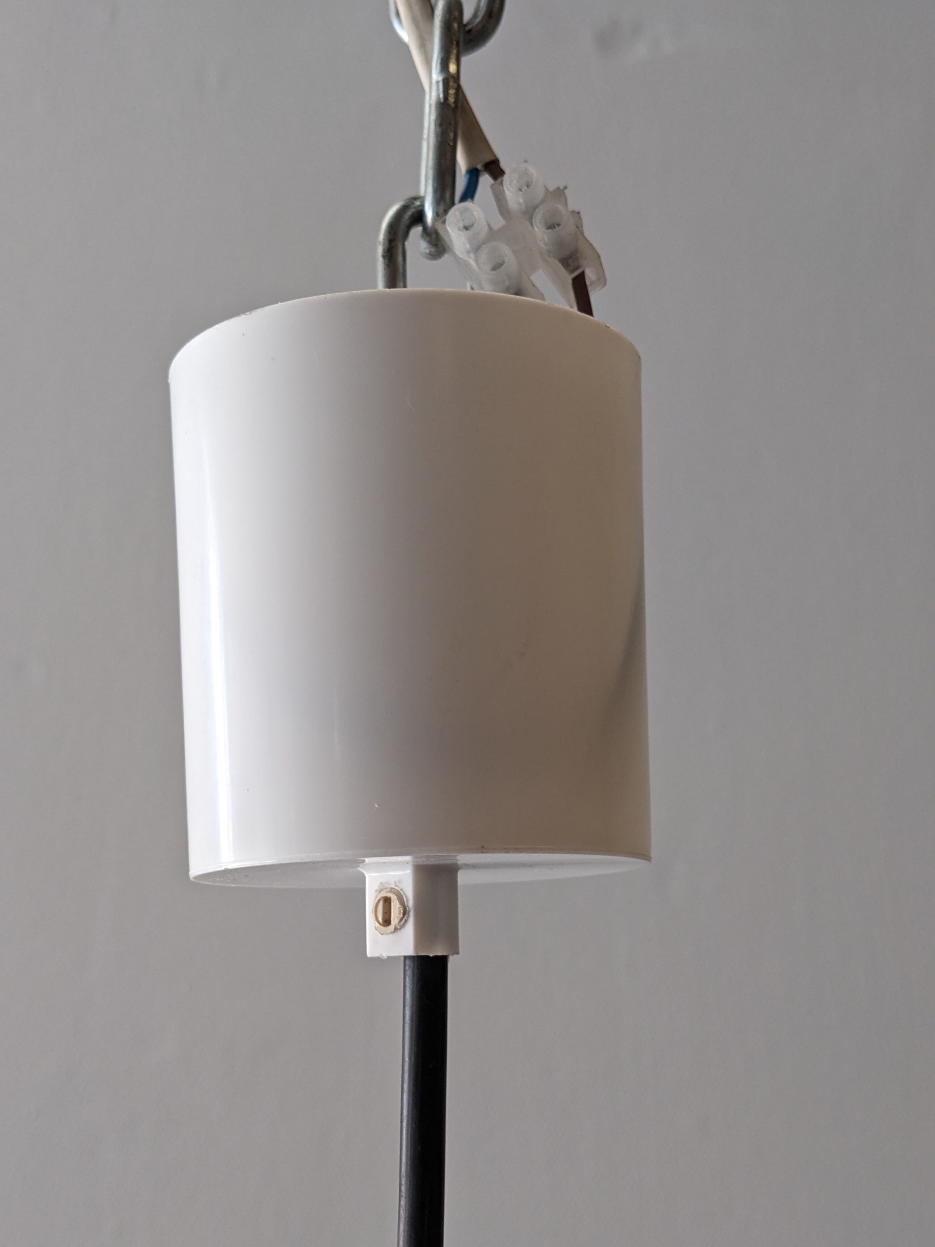 Suspension en opaline blanche des années 60/70
