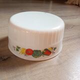 Set of 2 vintage dishes