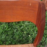 6 Scandinavian chairs