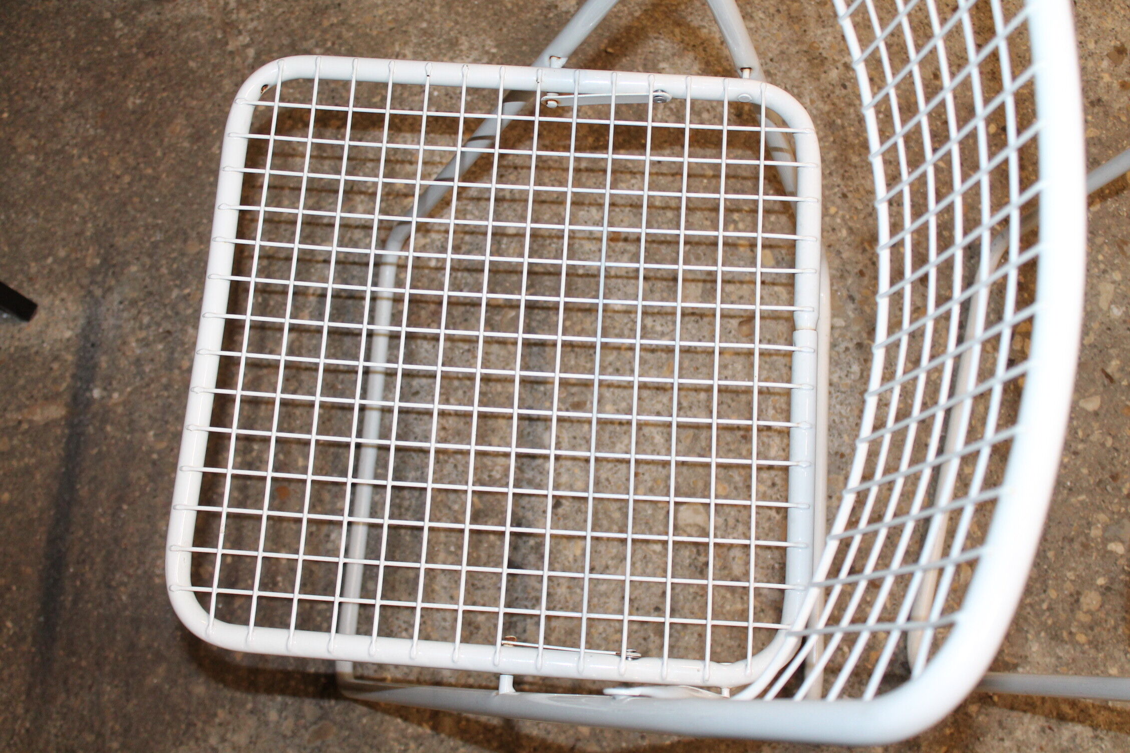 Set of two folding chairs Ted Net by Niels Gammelgaard