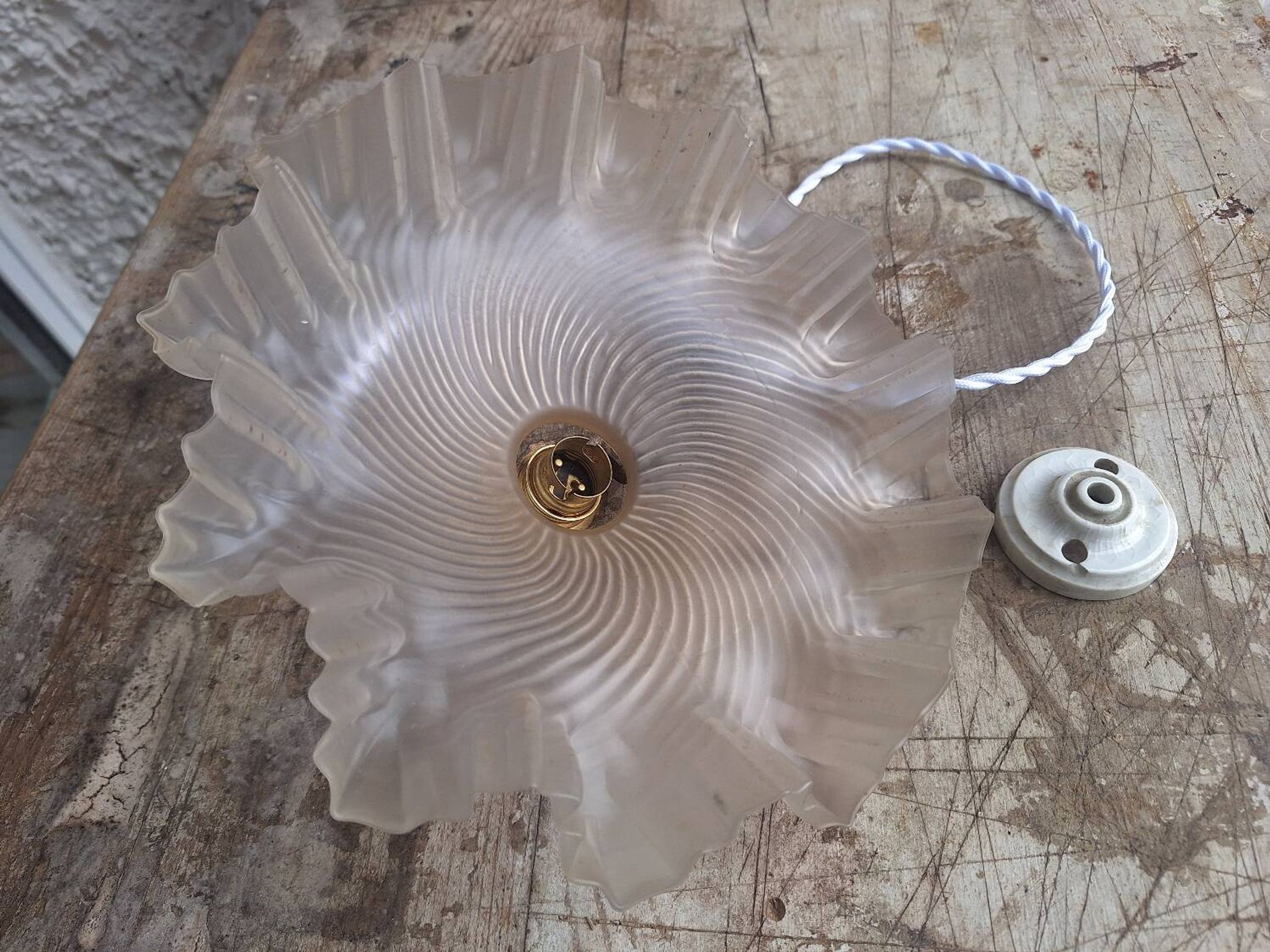 Complete Transparent Opal Suspension Wire and Ceiling Light