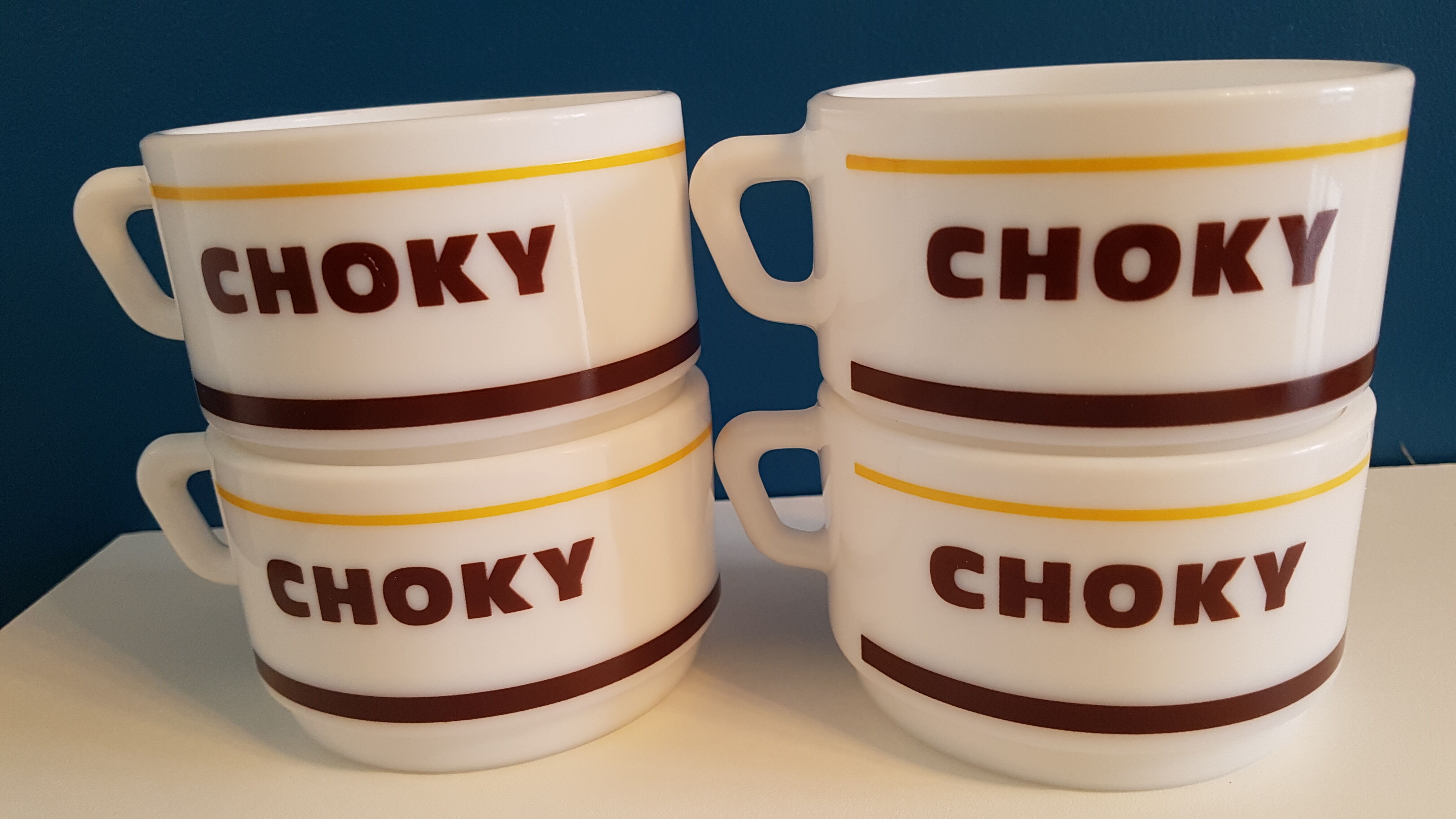 4 Cups Choky