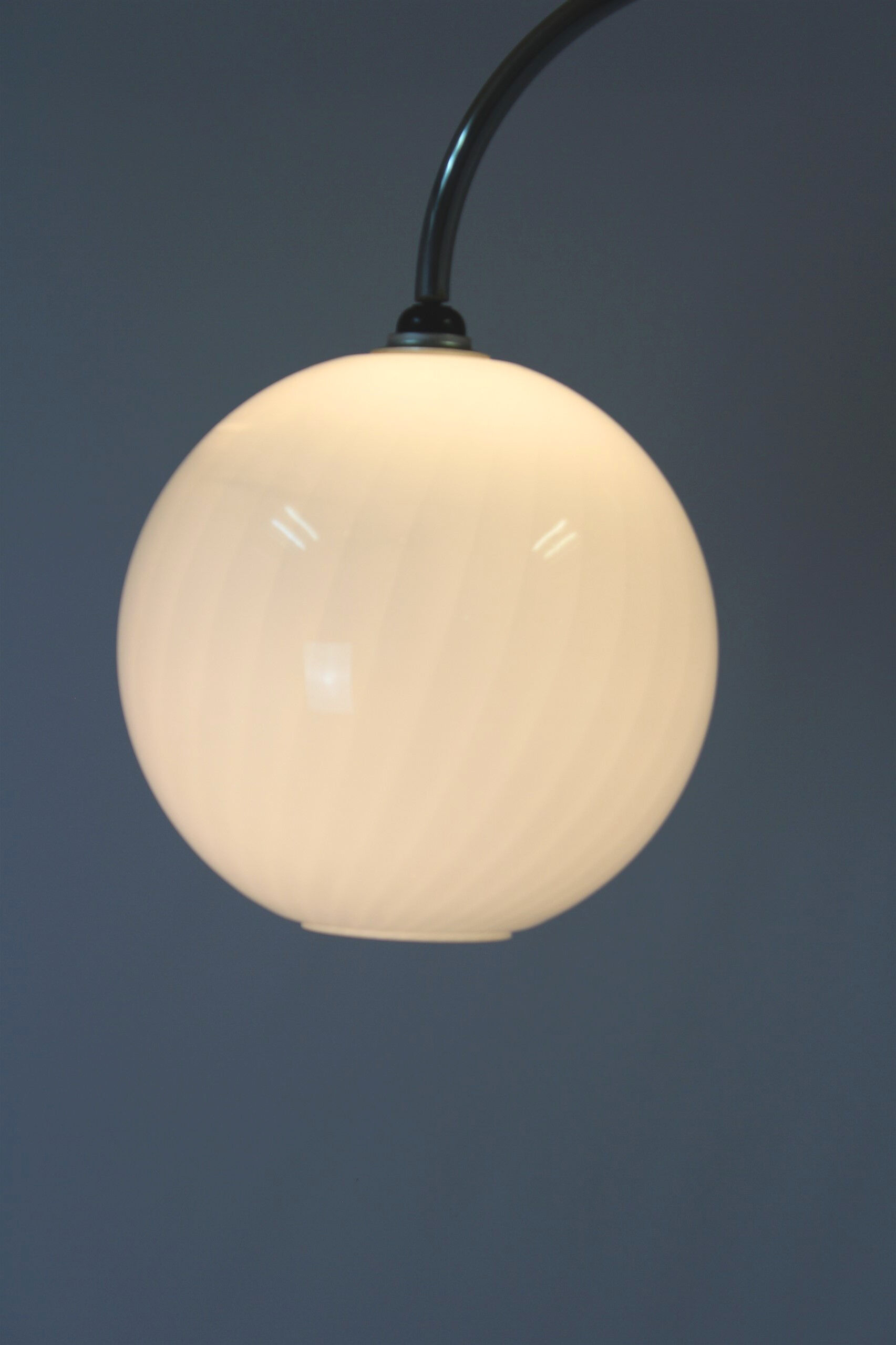 Bauhaus art deco floor lamp in chrome, 1940s