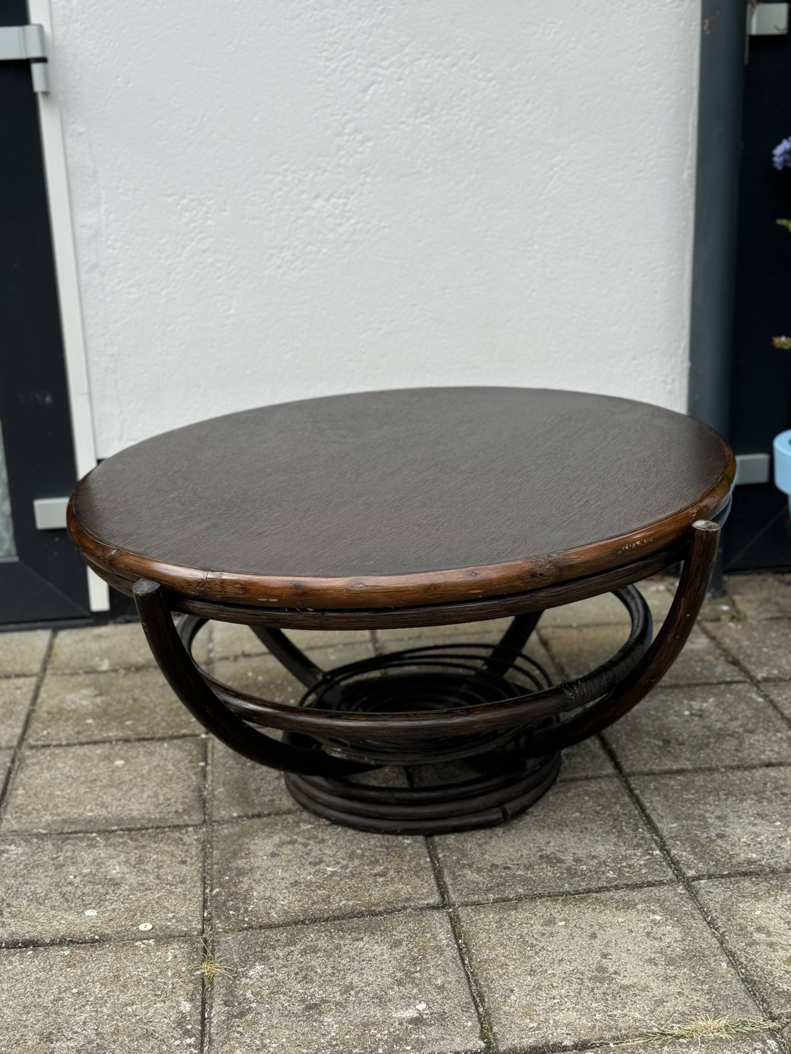 Vintage Manou Bambo Round Coffee Table