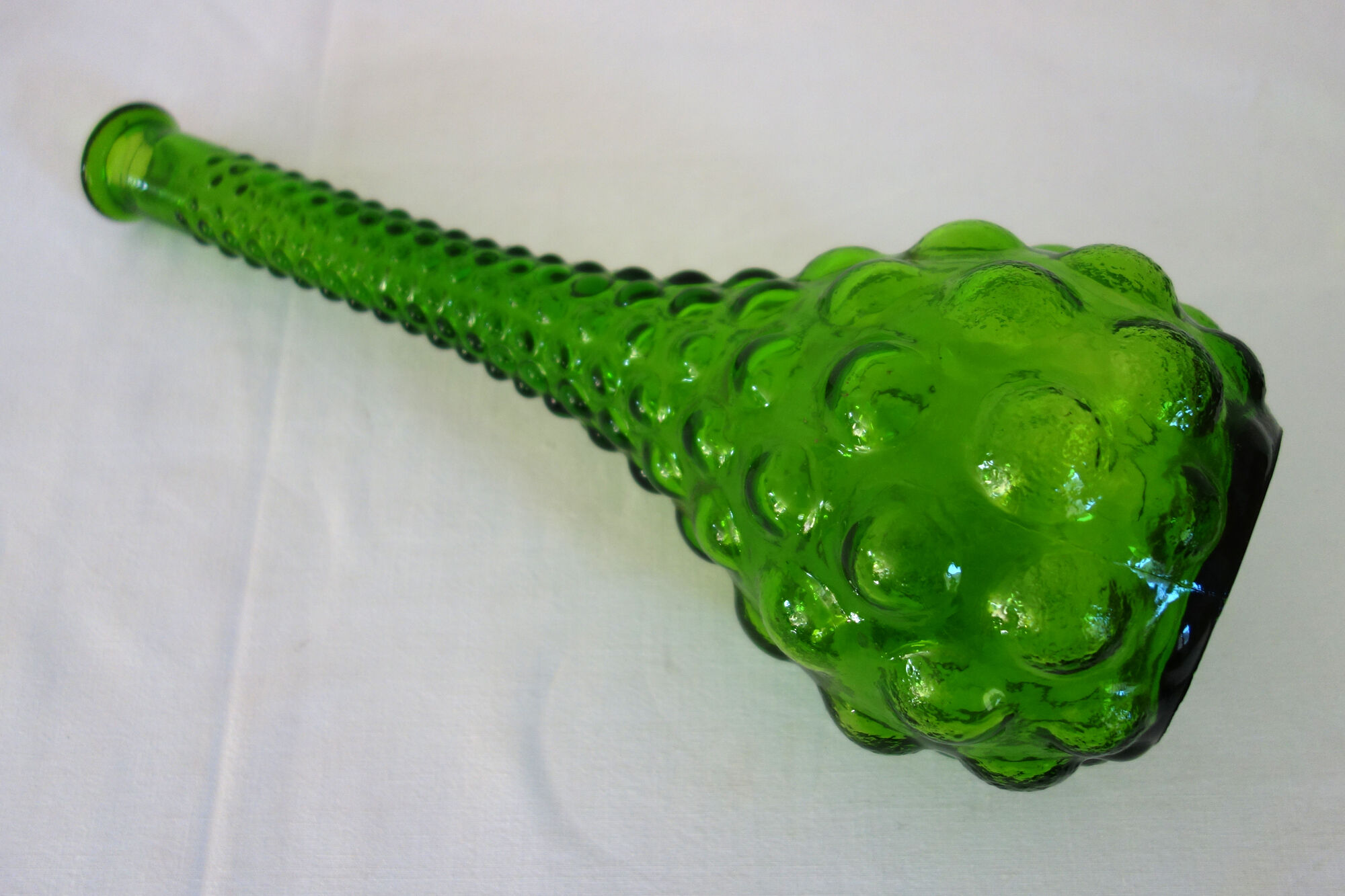 Carafe bottle in green glass bubbles Empoli 60s