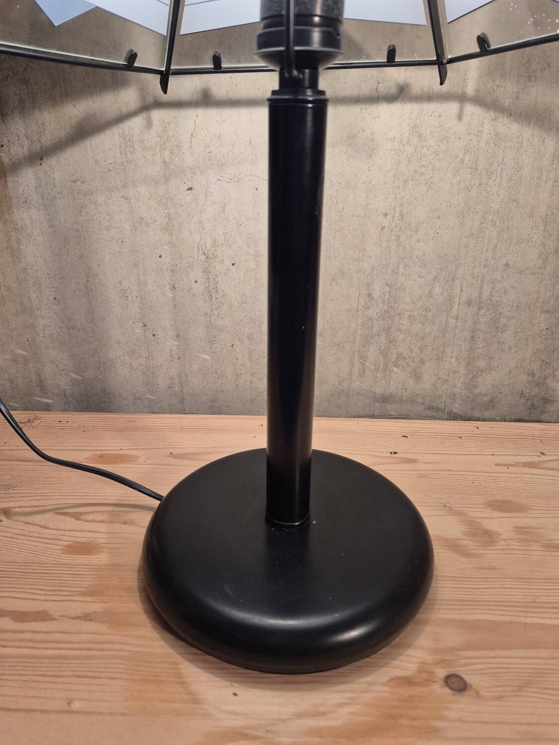 Postmodern black white table lamp art deco style 1980s