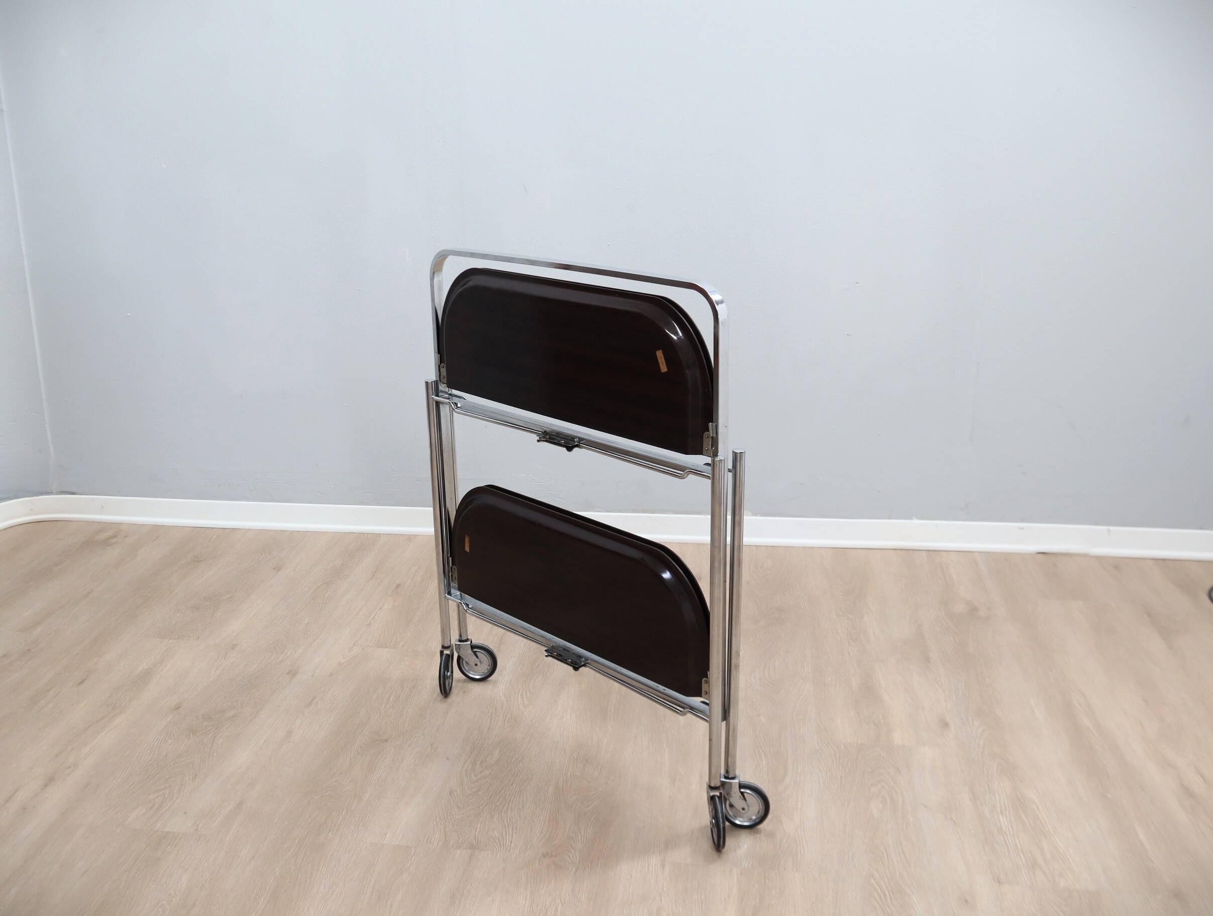 Vintage foldable serving trolley / bar cart design 1960s