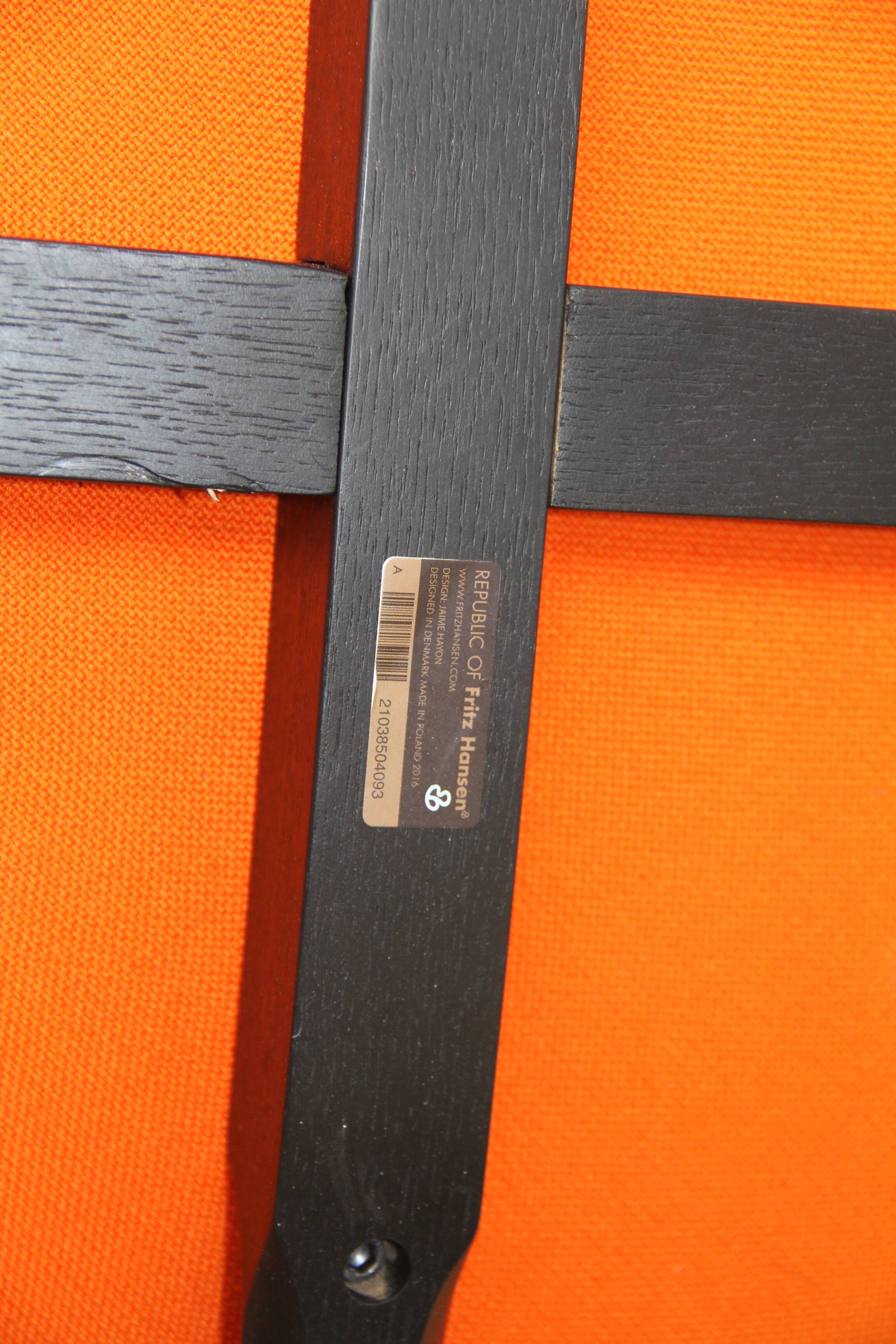 Pair of JH30 armchairs, Fritz Hansen