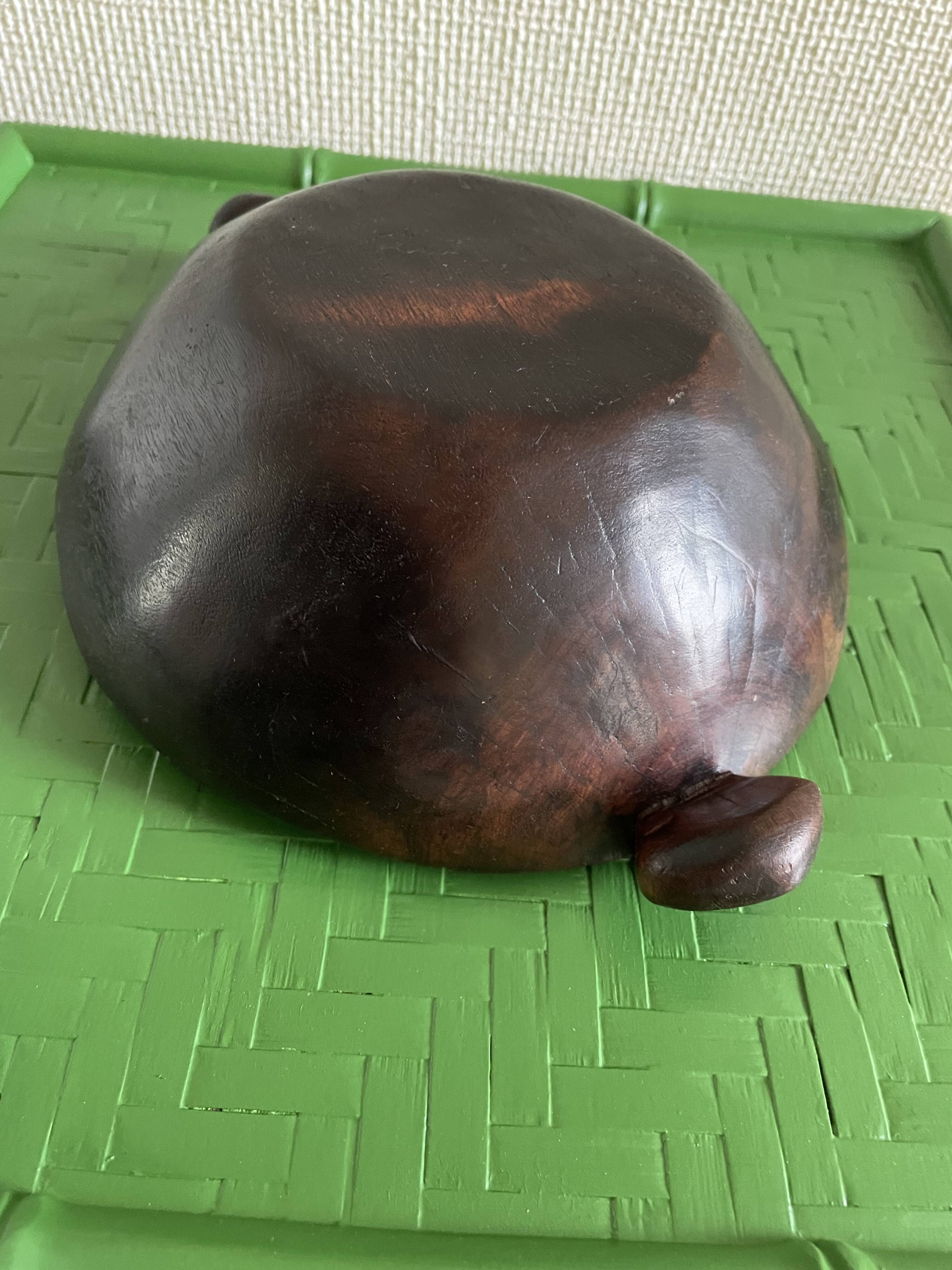 Old Bamoun wooden cup