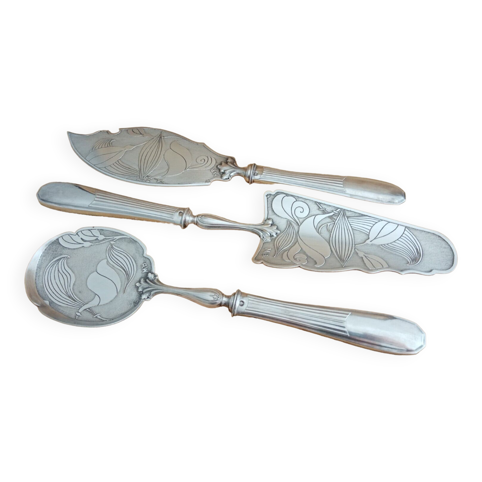 Cutlery with minerva silver handle