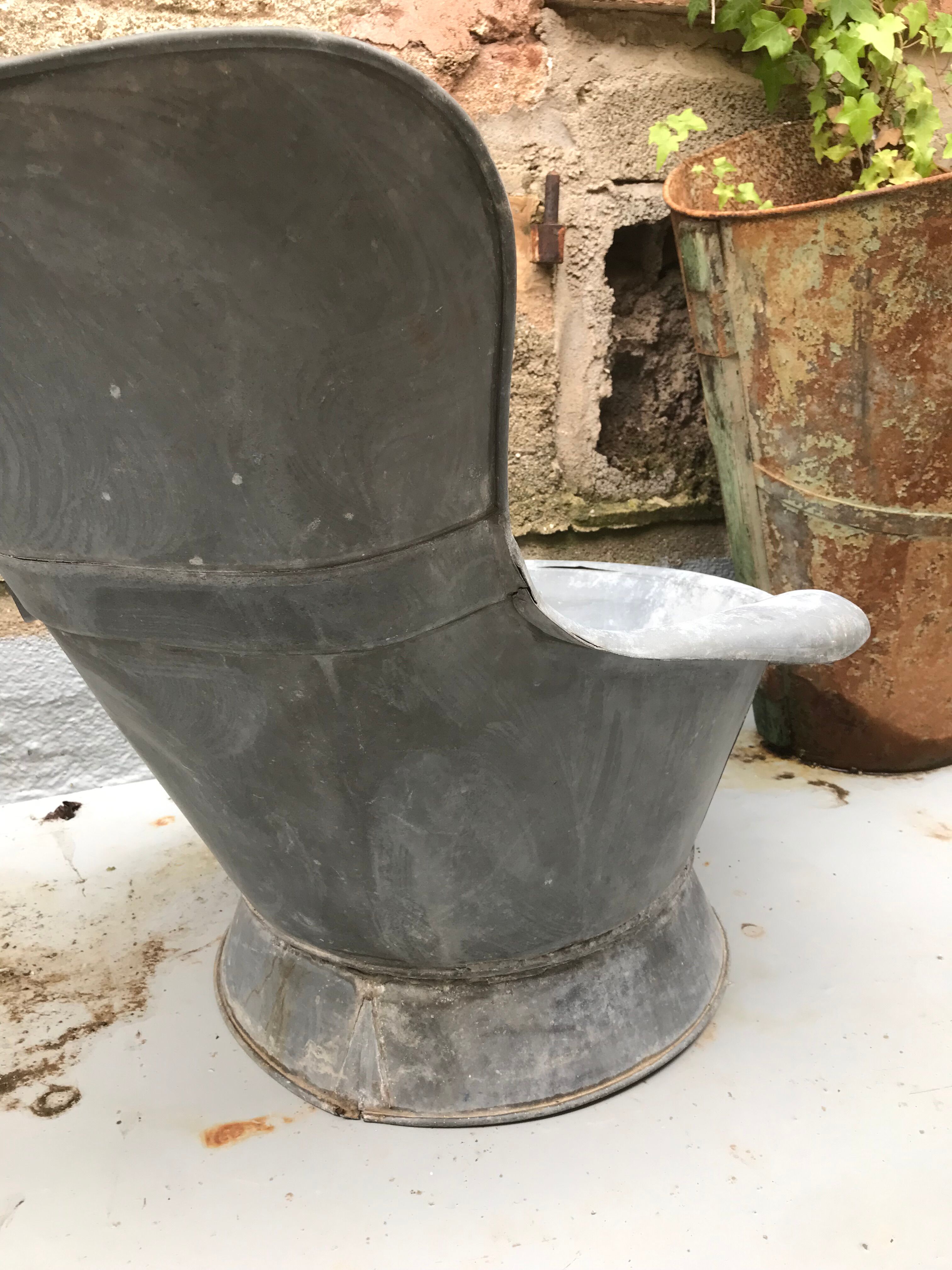 Zinc backrest bathtub XIX