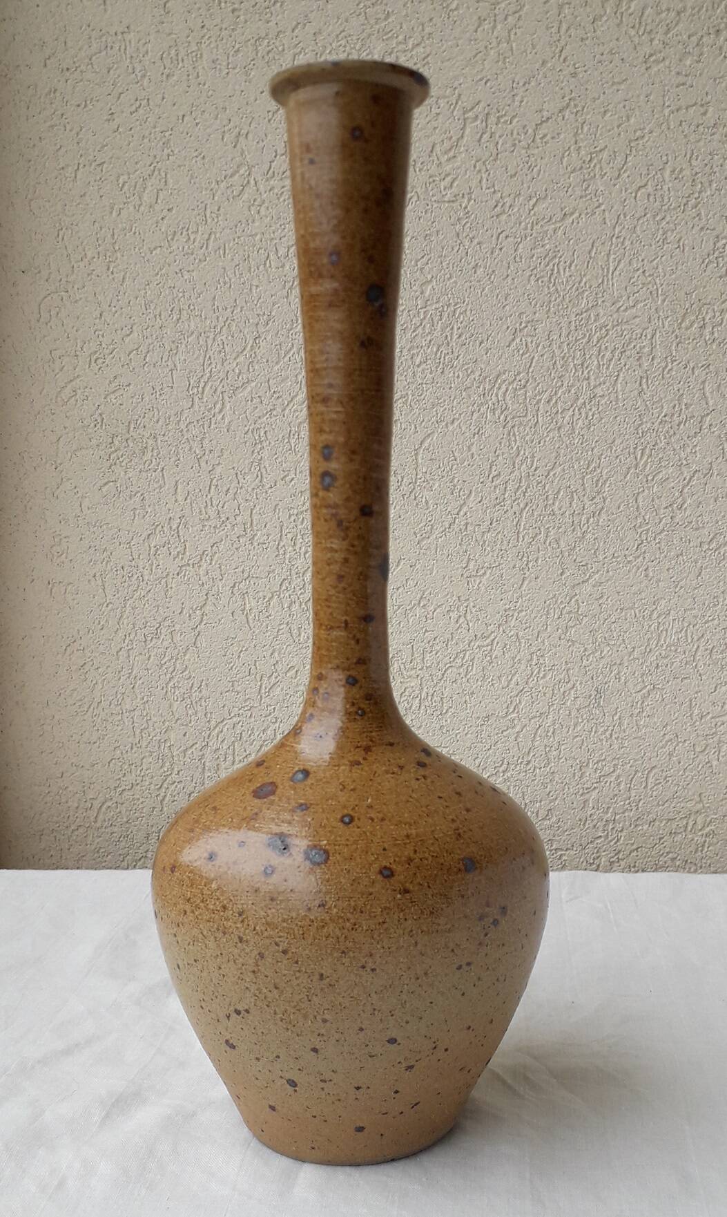 Pyrite stone single-flower vase