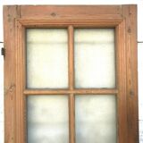 Double door facing a small tile