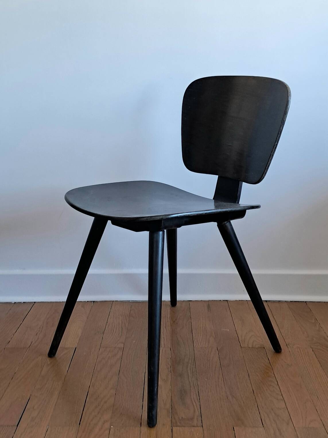 Thonet chair no. 57