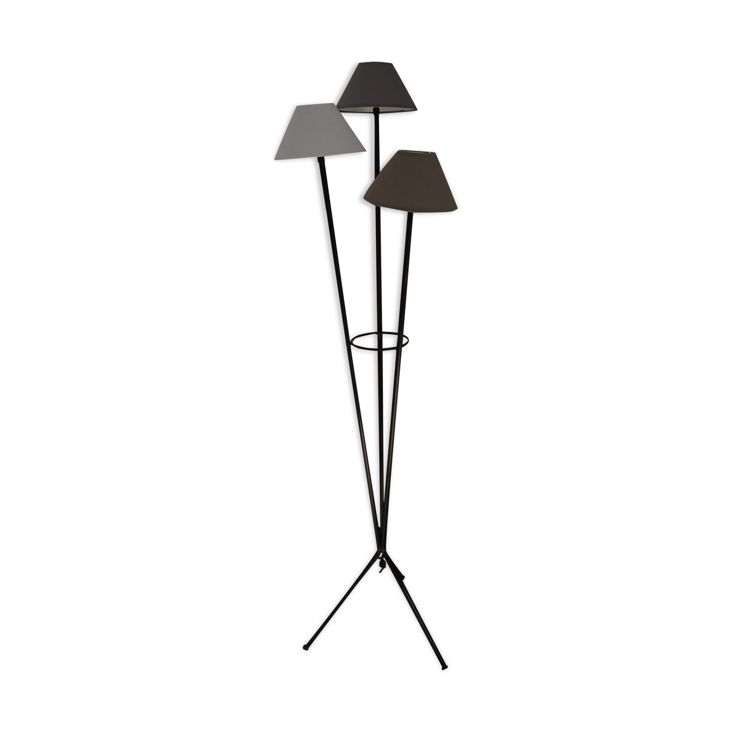 Metal tripod lamp of the 1950s