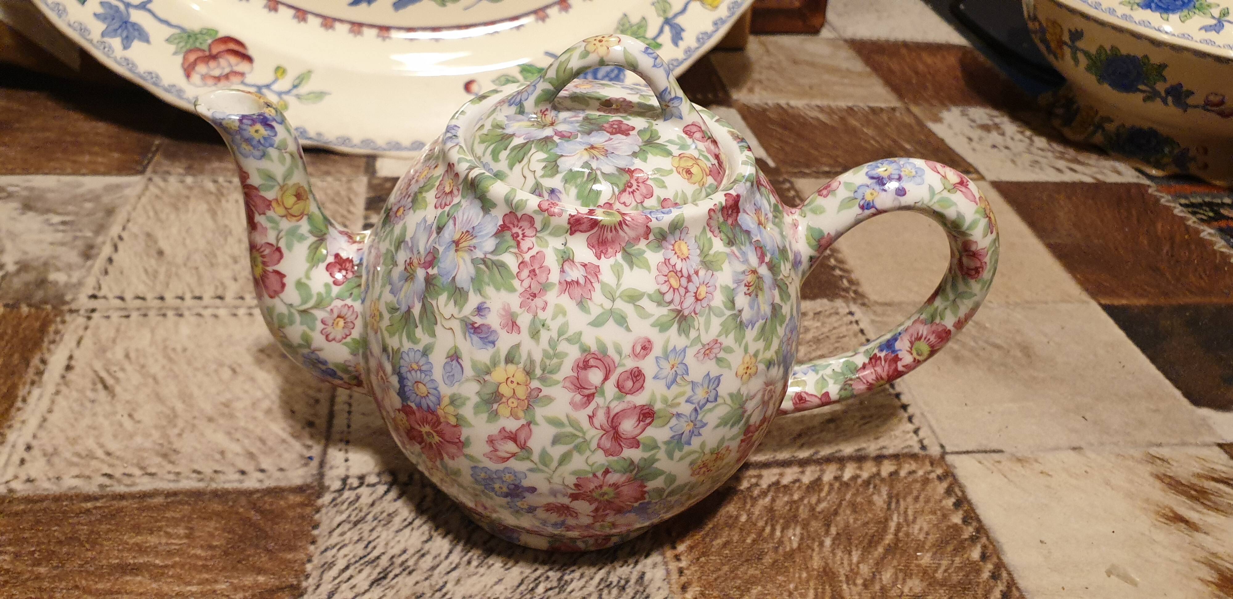 Geneviève Lethu enameled ceramic coffee maker