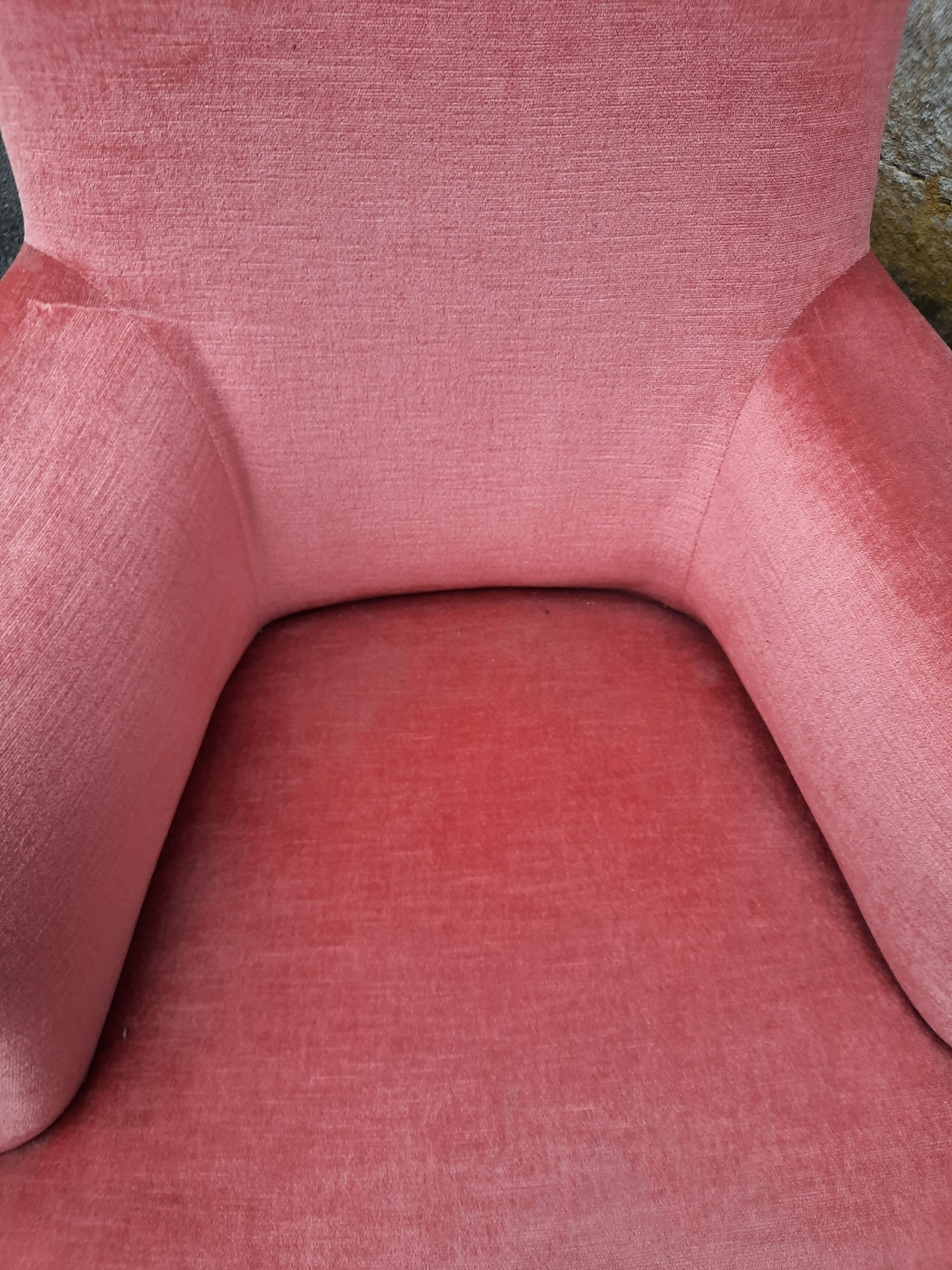 Paire de fauteuils crapaud rose