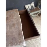 Distressed chest of drawers