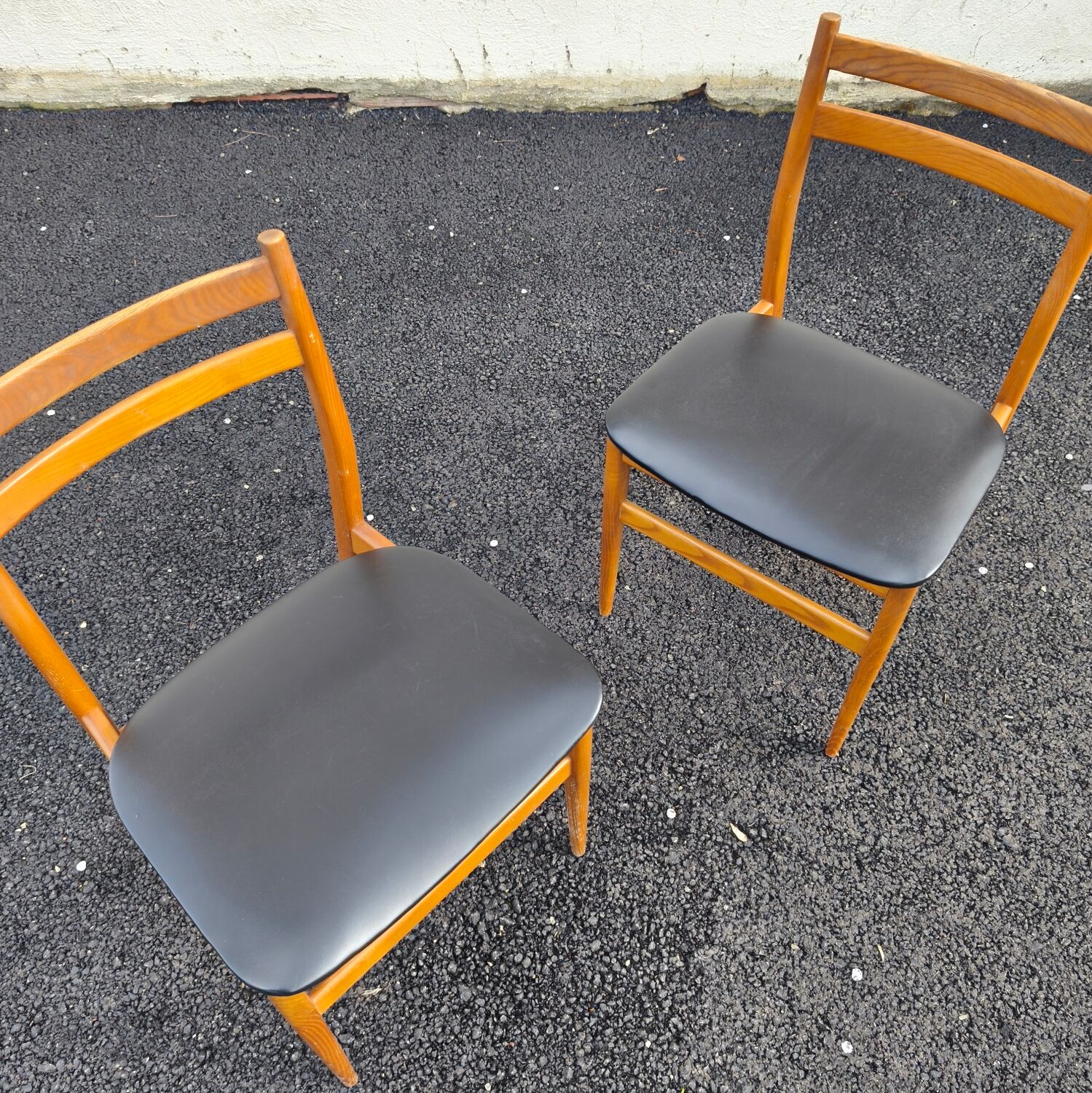 Pair of Scandinavian design chairs, 1960