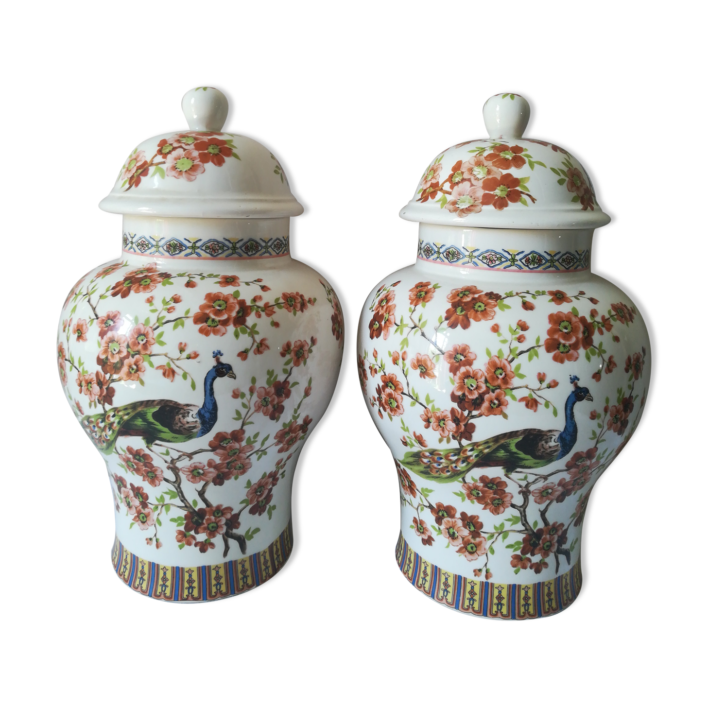 Pair of potiches in faience