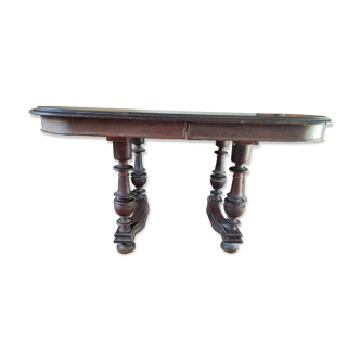 Dining room table in very good condition. Henri II style. Extensions provided