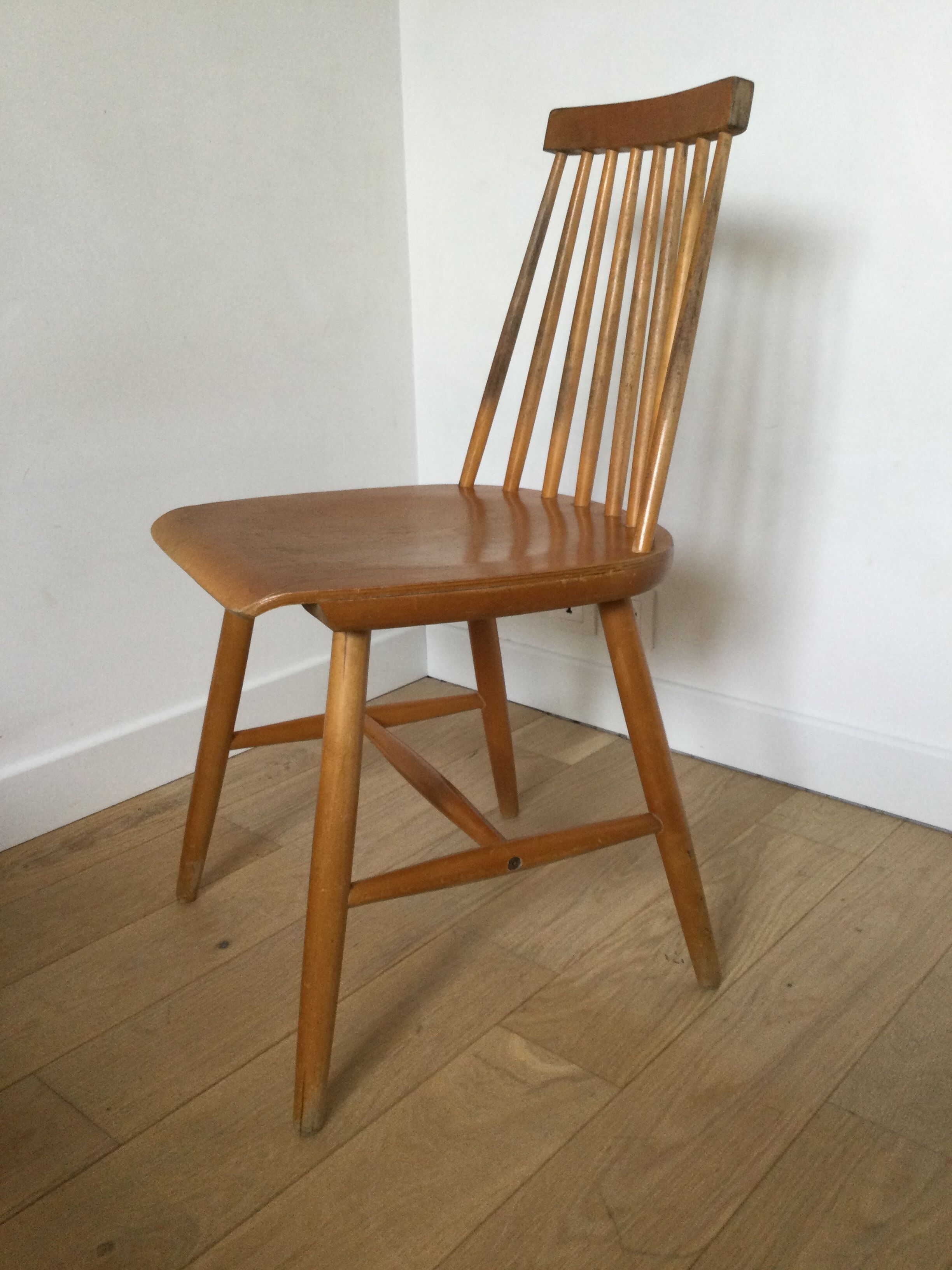 Scandinavian chair