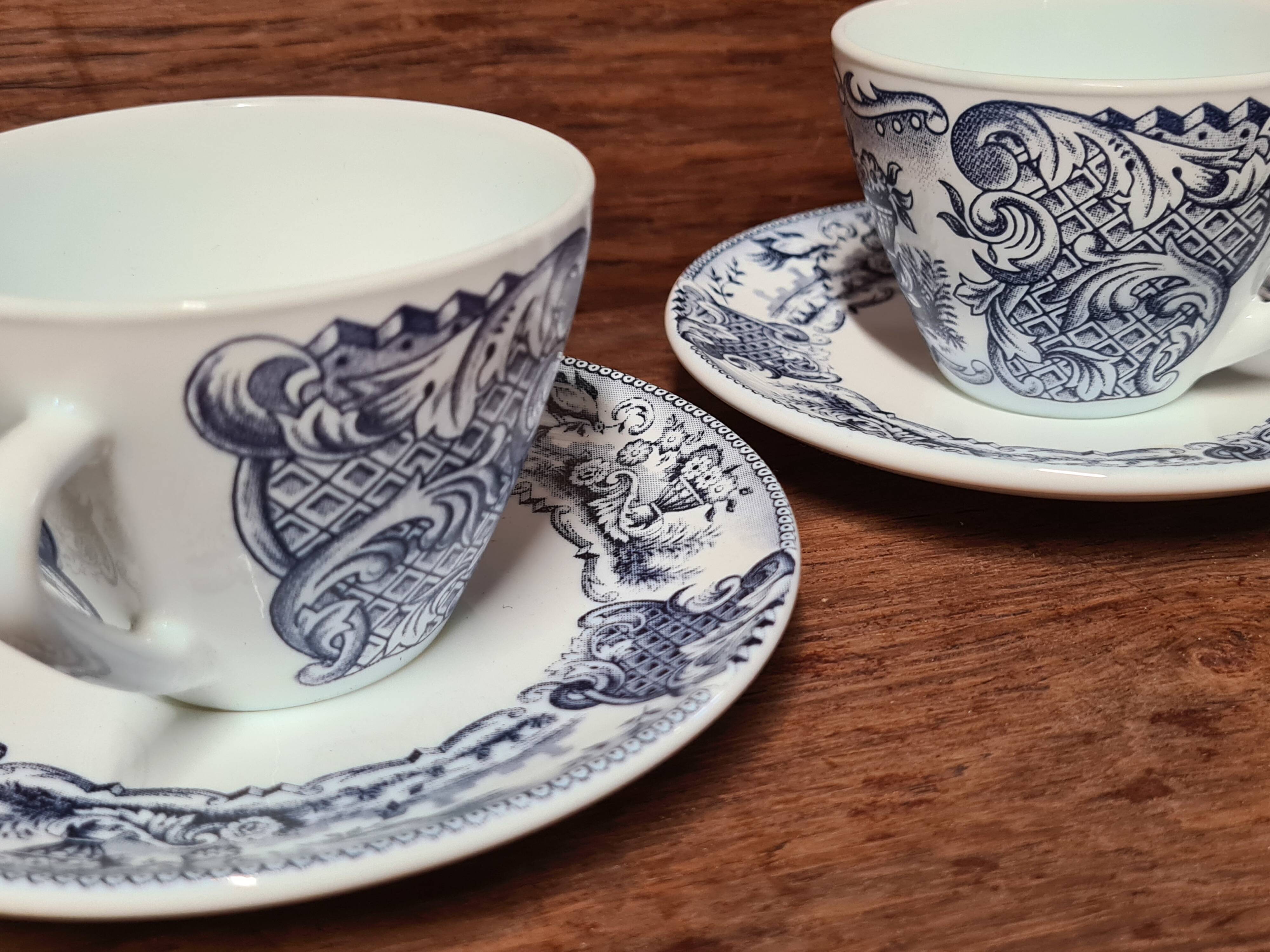 Pair of Rivanel cups in old opaline glass, vintage decor