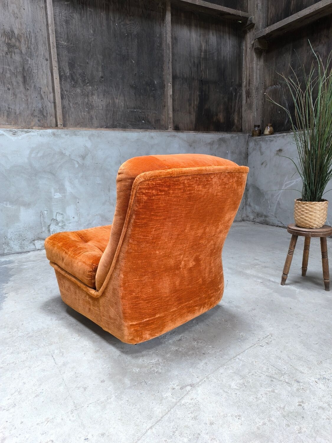 Airborne vintage armchair by Michel Cadestin