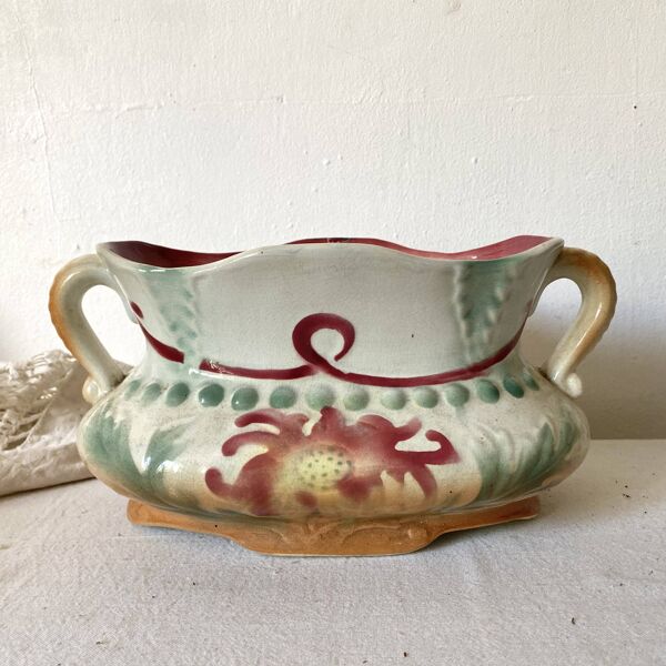 Vases en barbotine art nouveau, ancienne garniture de cheminée