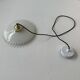 Vintage 26 cm opaline laced suspension