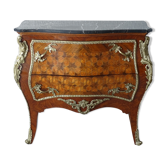 Curved chest of drawers on all sides