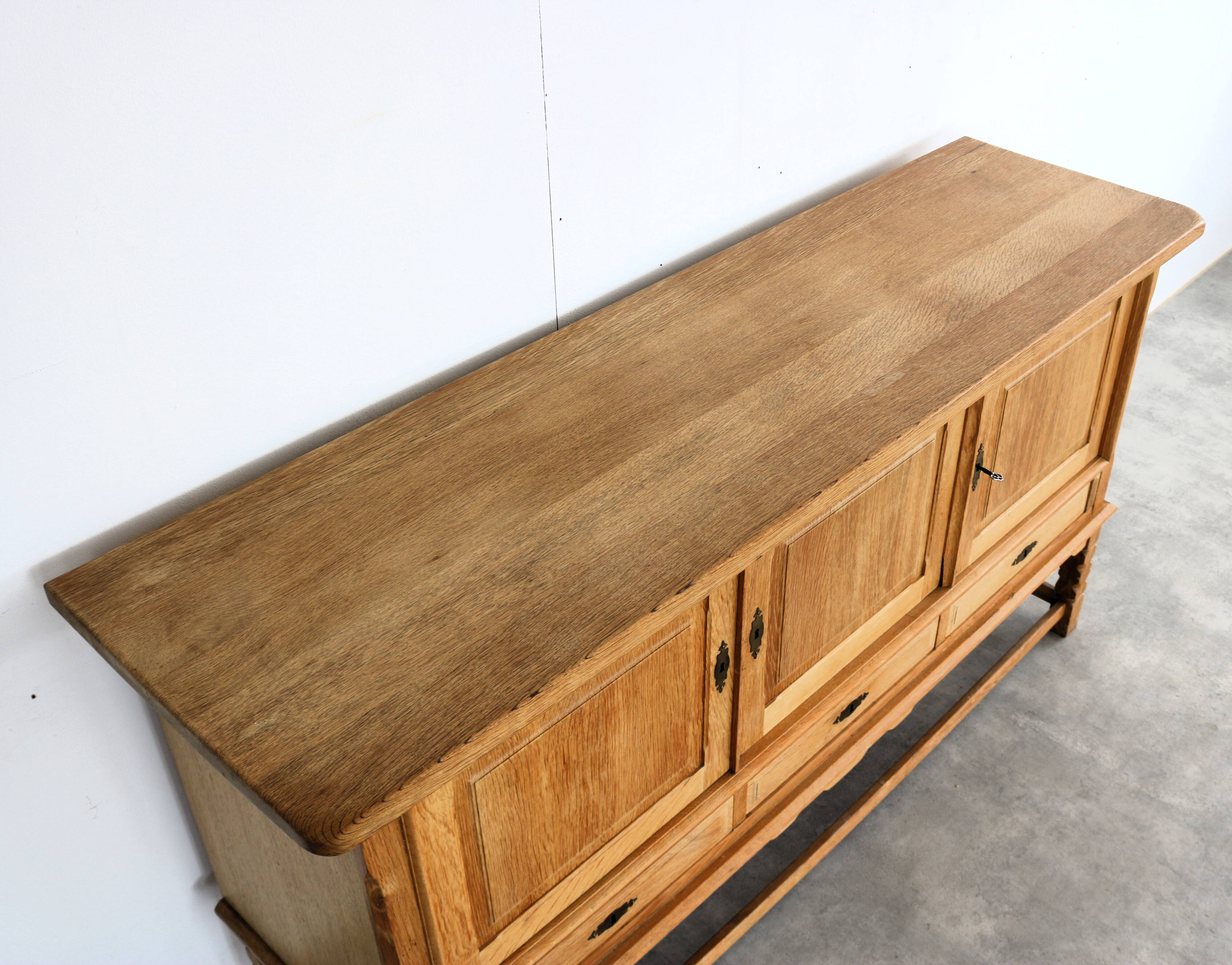 brutalist sideboard | oak | sideboard | 60s | Danish (2)