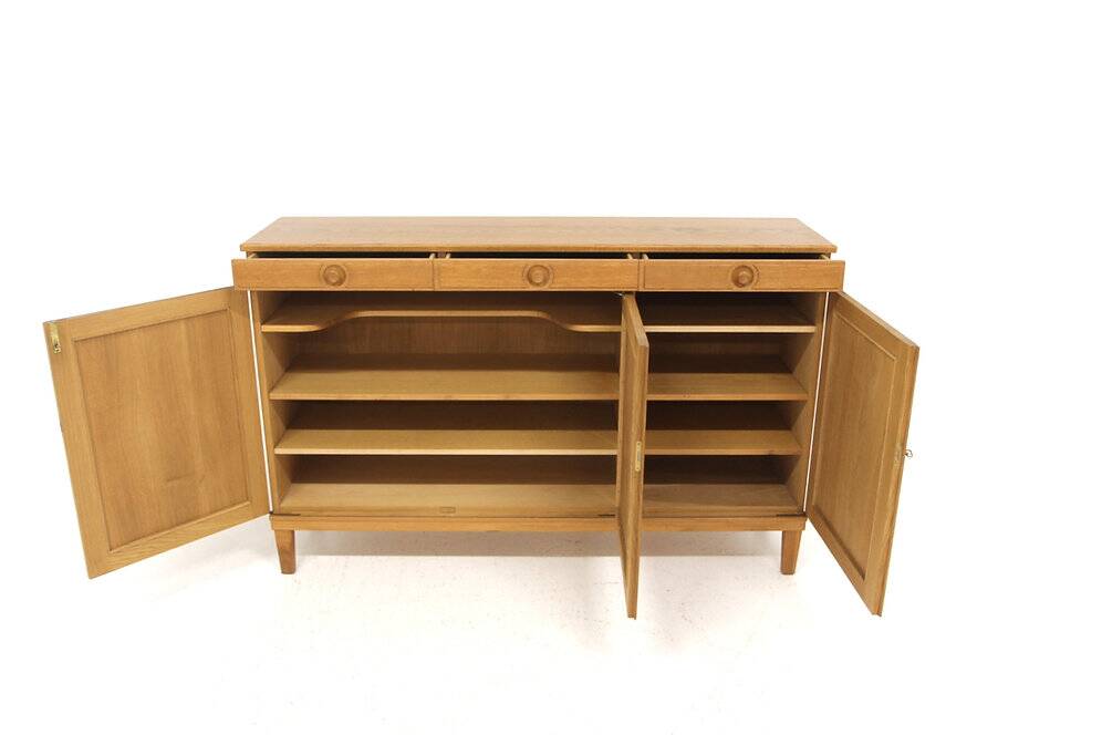 Scandinavian oak sideboard "Herrgård", Carl Malmsten, Sweden, 1960