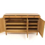 Enfilade scandinave en chêne "Herrgård", Carl Malmsten, Suède, 1960