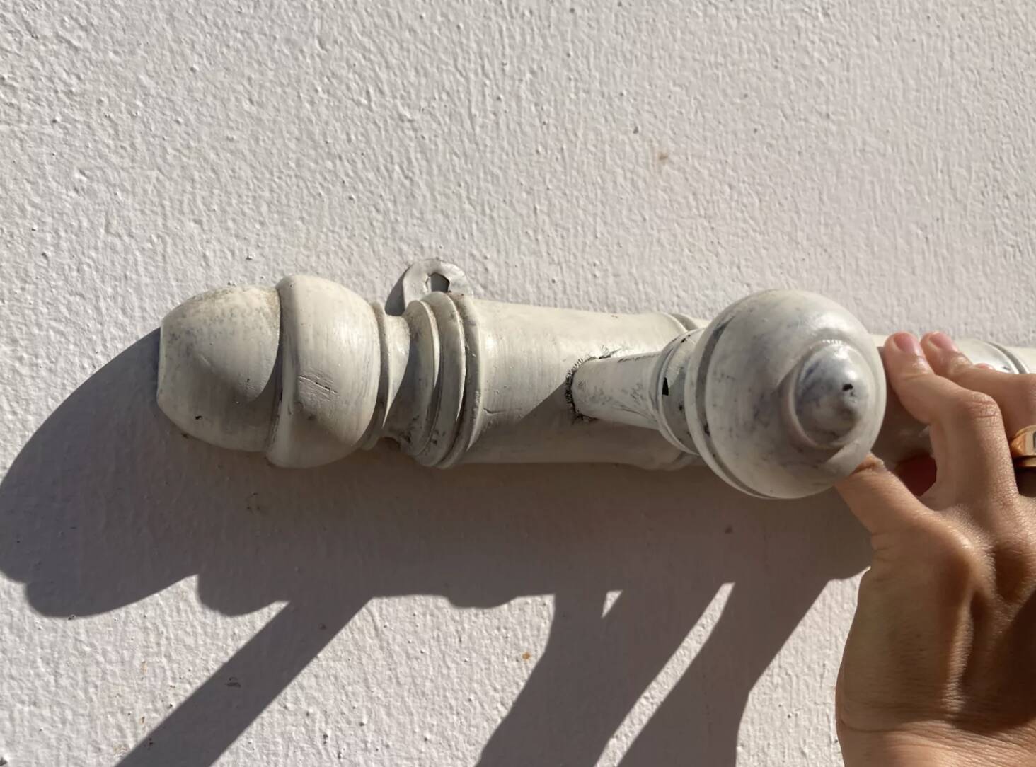 White wooden coat rack / coat hook